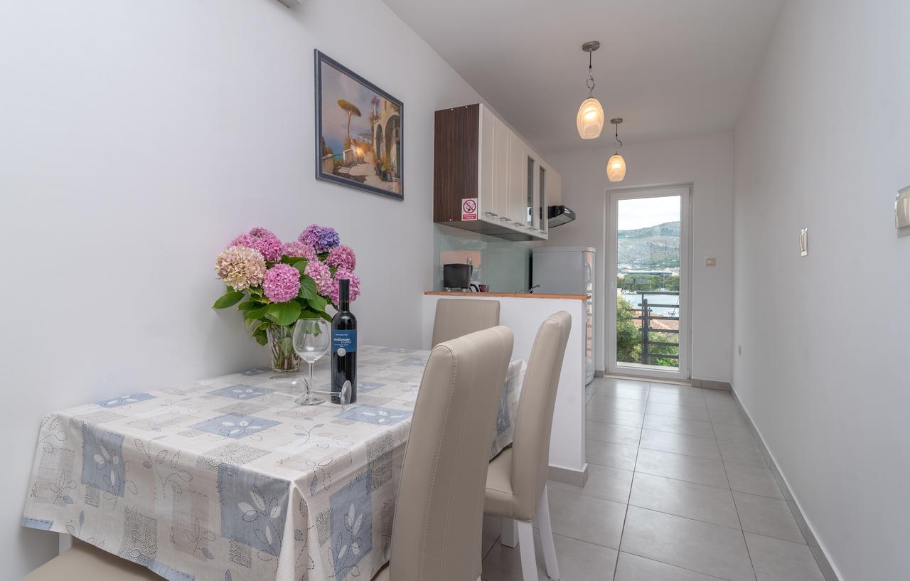 Apartments Maria Trogir Dış mekan fotoğraf